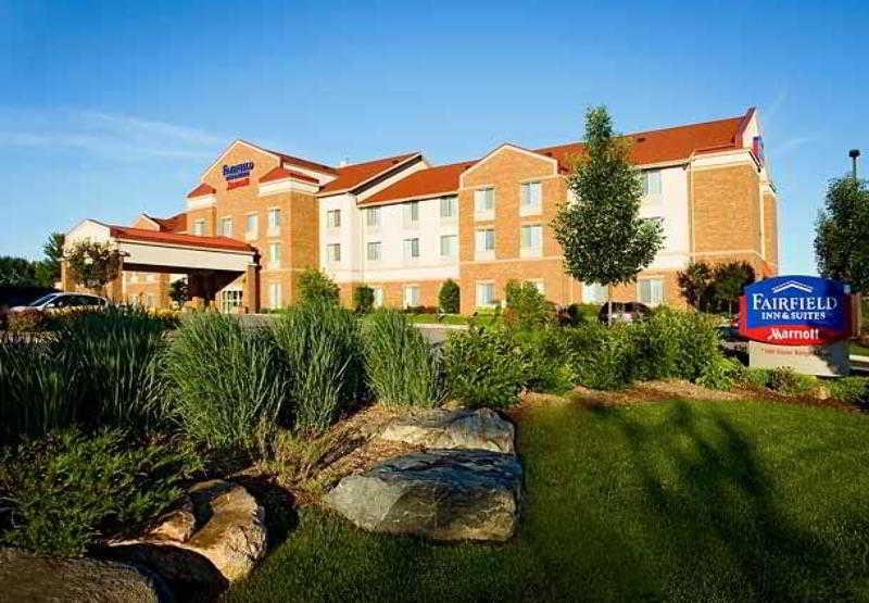 Fairfield Inn & Suites By Marriott Wausau Weston Екстериор снимка