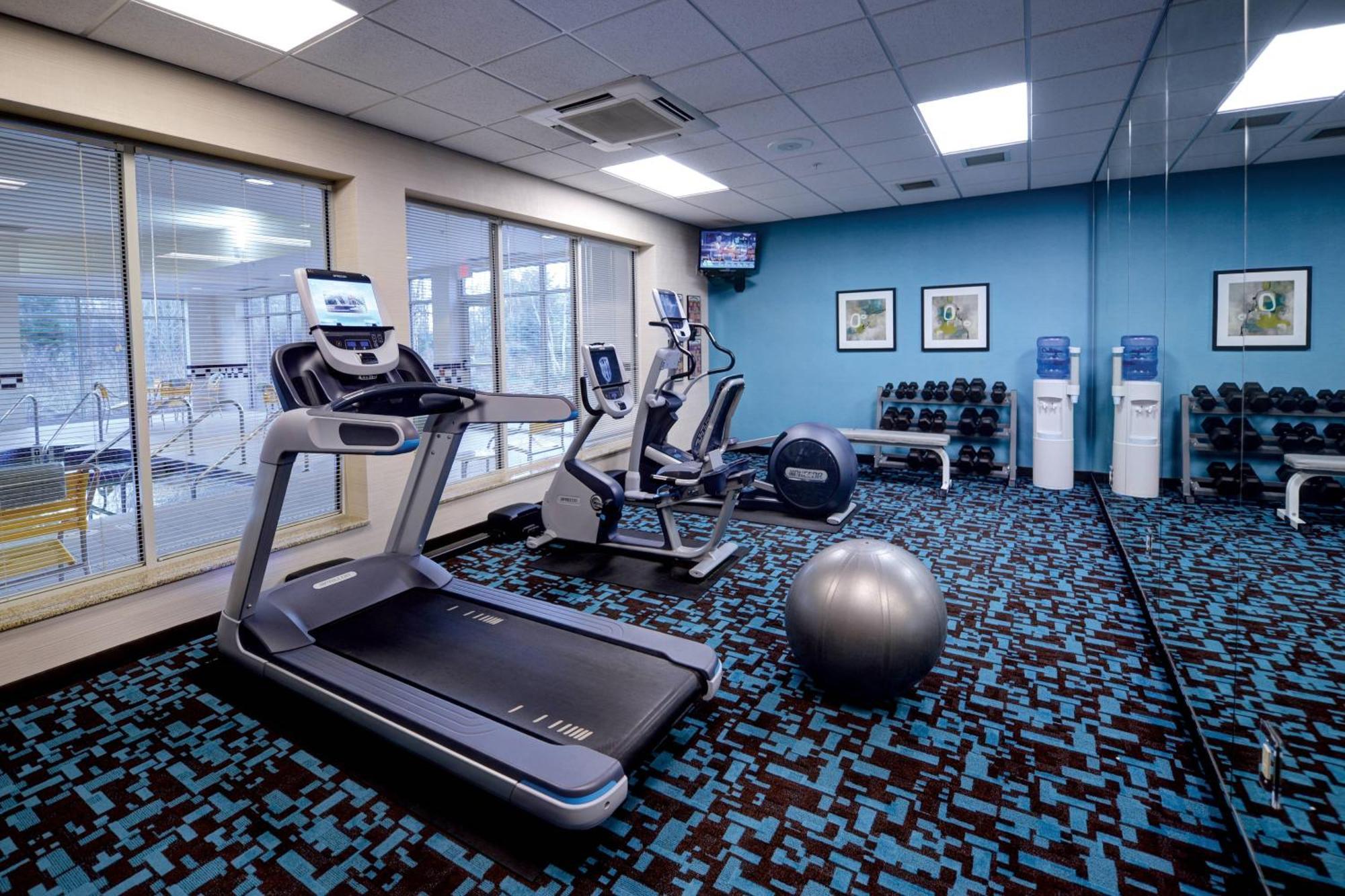 Fairfield Inn & Suites By Marriott Wausau Weston Екстериор снимка