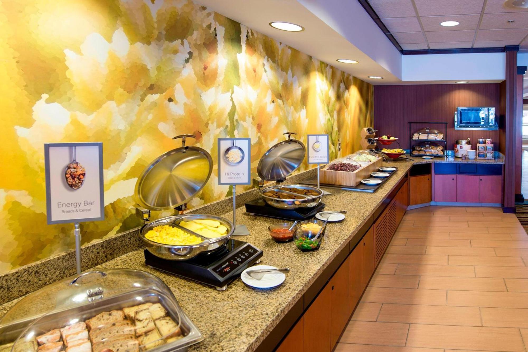 Fairfield Inn & Suites By Marriott Wausau Weston Екстериор снимка
