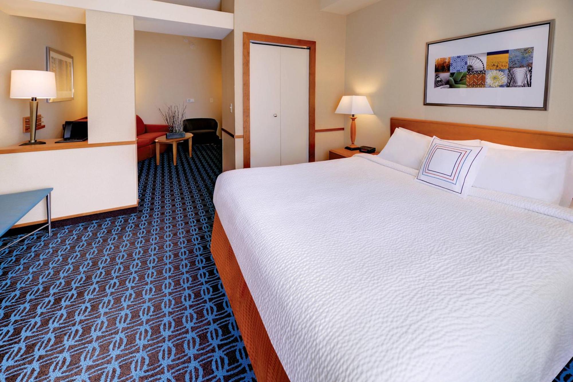 Fairfield Inn & Suites By Marriott Wausau Weston Екстериор снимка